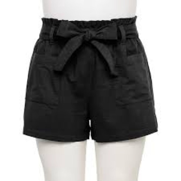 LC Lauren Conrad Smocked Paper Bag Shorts pockets cotton black size medium - Picture 11 of 13